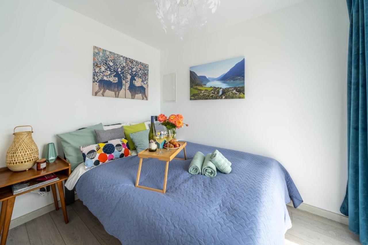 Family Garden House With Free Private Parking & Playground Villa Riga Exterior photo